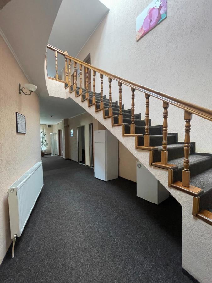 Pension Regal Satu Mare Bagian luar foto