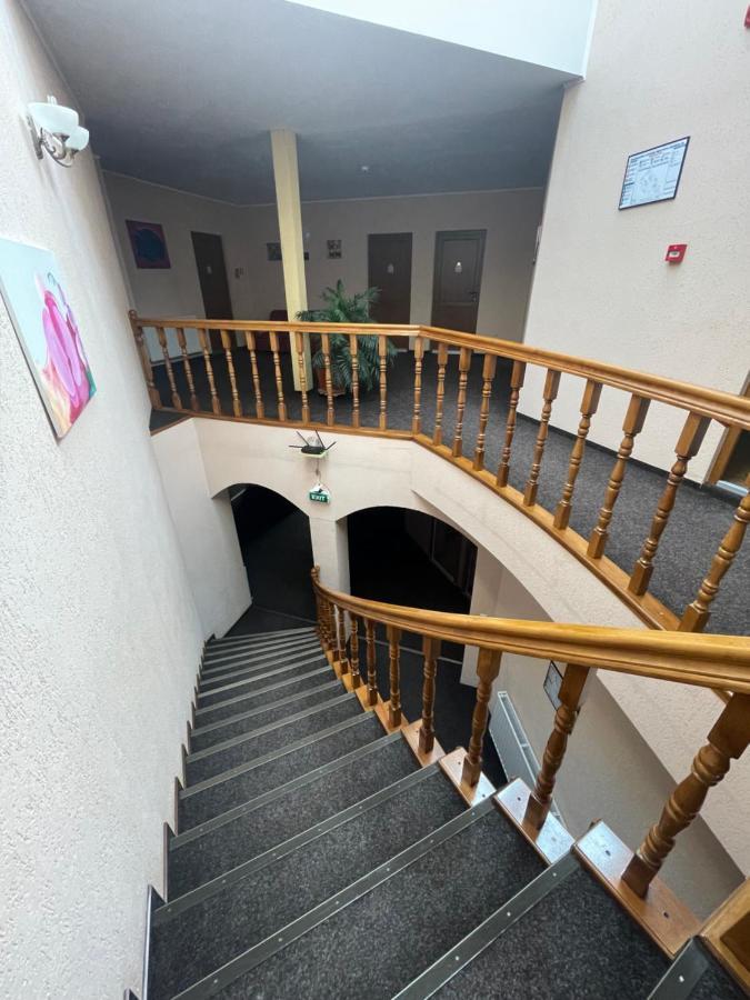 Pension Regal Satu Mare Bagian luar foto