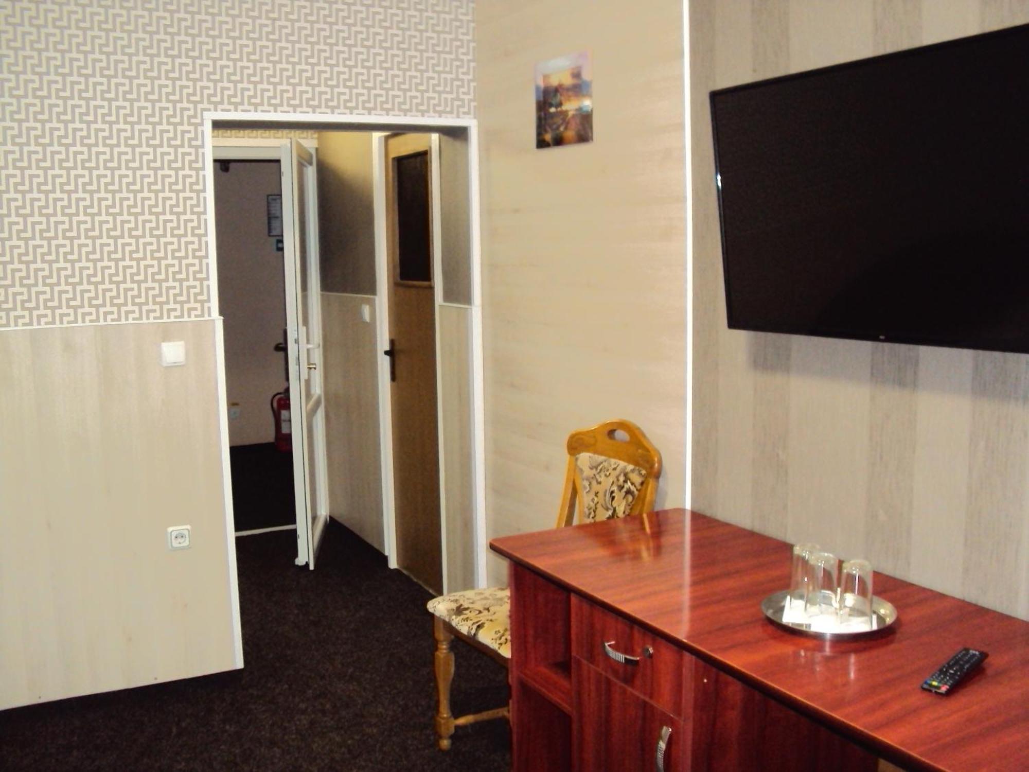 Pension Regal Satu Mare Bagian luar foto