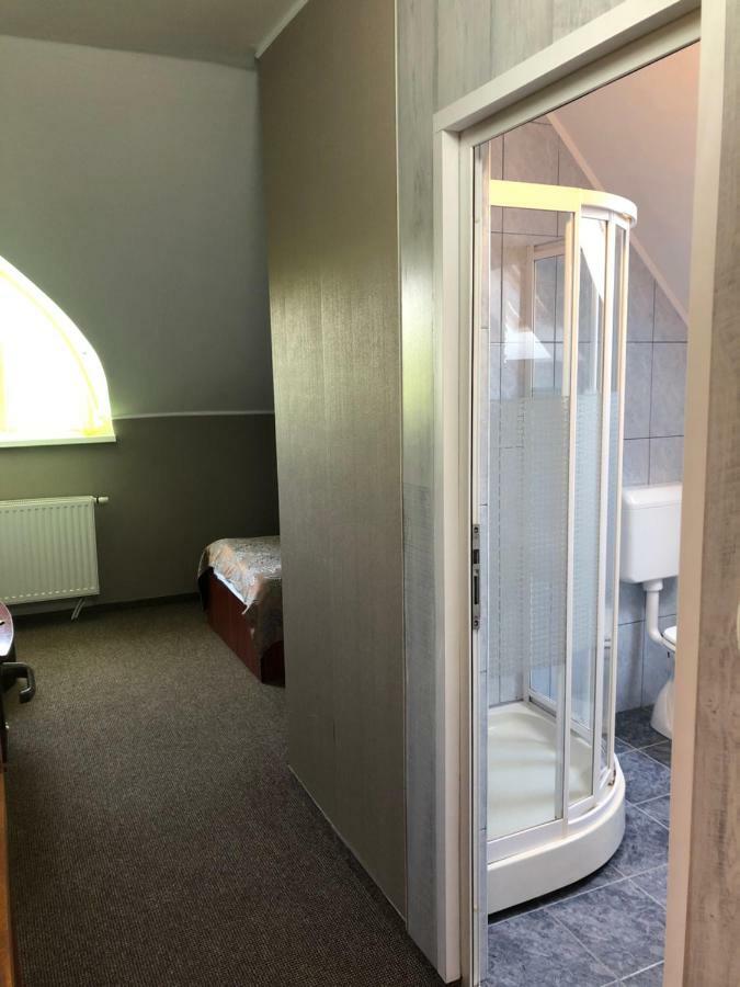 Pension Regal Satu Mare Bagian luar foto